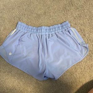 lululemon shorts 2”5 length